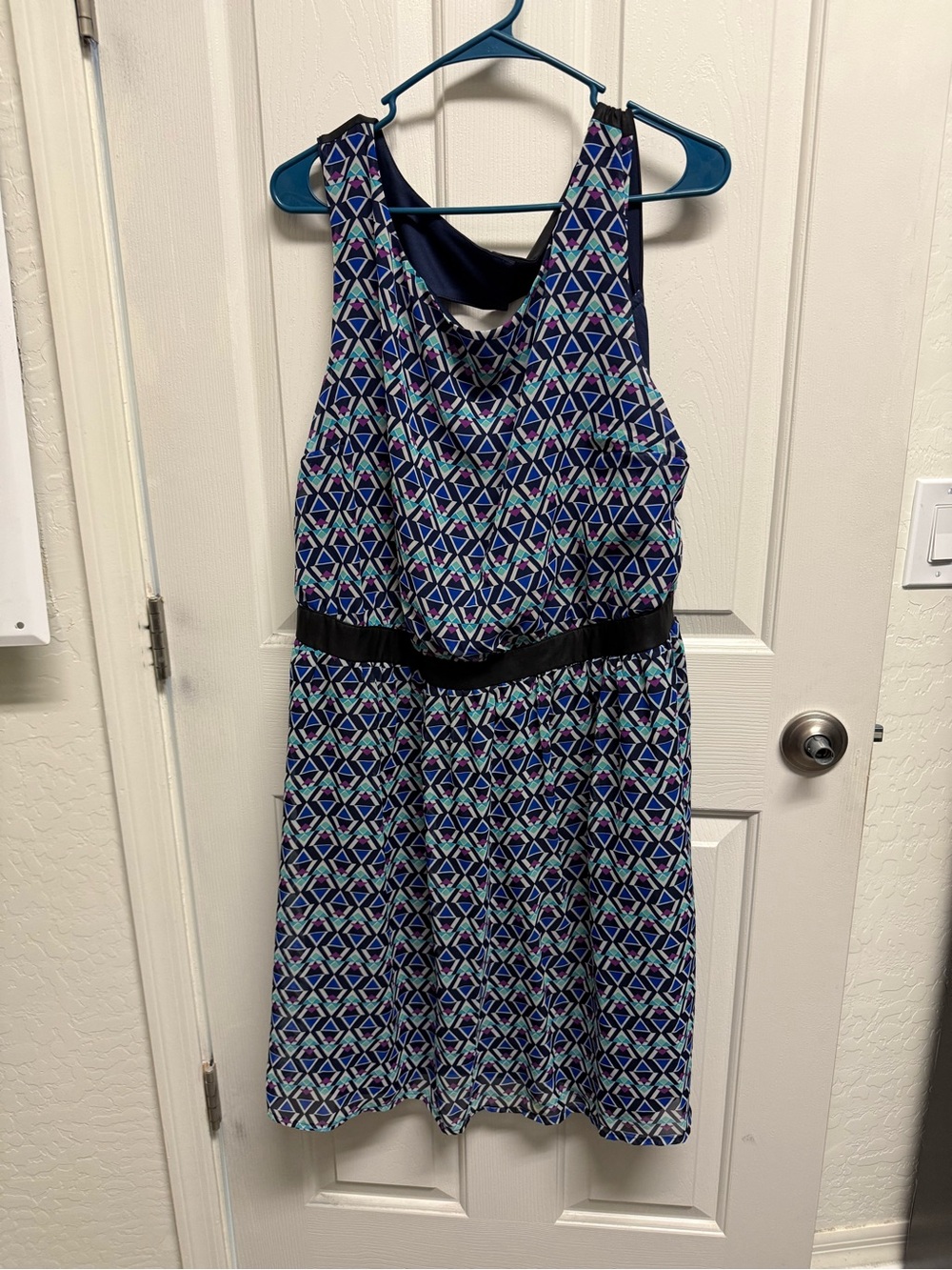 Plus Size Sleeveless Geometric Print Dress in Blue